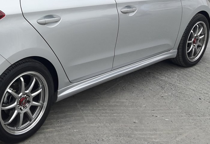 İ20 uyumlu marşpiyel sağ-sol