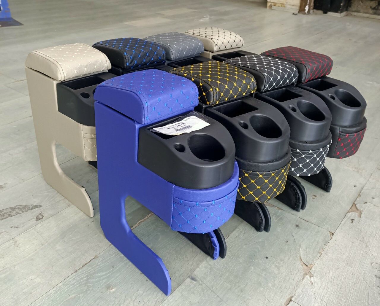 Montajsız Araca özel kolçak kol dayama