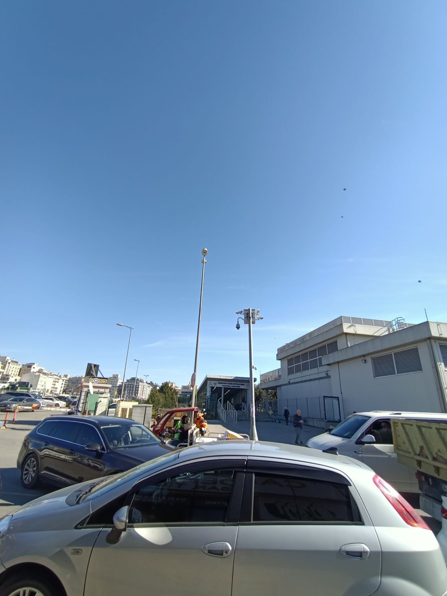 Cam Rüzgarlığı Araca özel