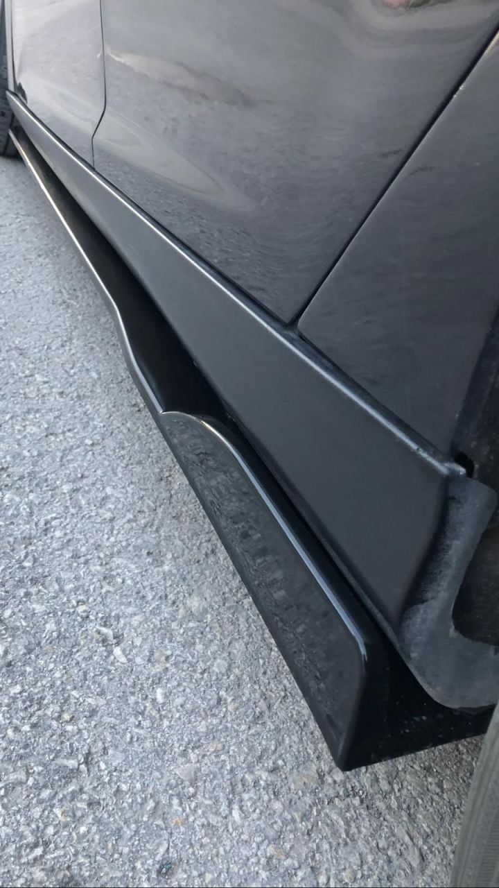 Üniversal Piano Black Kulaklı Flaplı Yan Marşpiyel Lipi 2 Adet